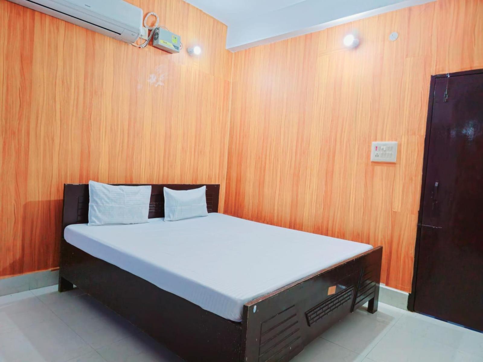 Hotel Nalanda Guest House Exterior photo